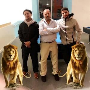 Meet your Posher, Akram